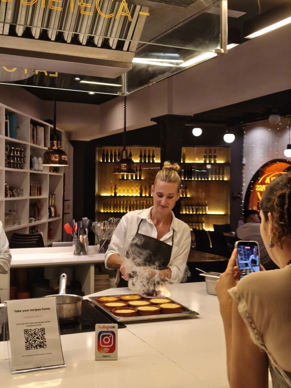 Learning how to burn the catalan cream
