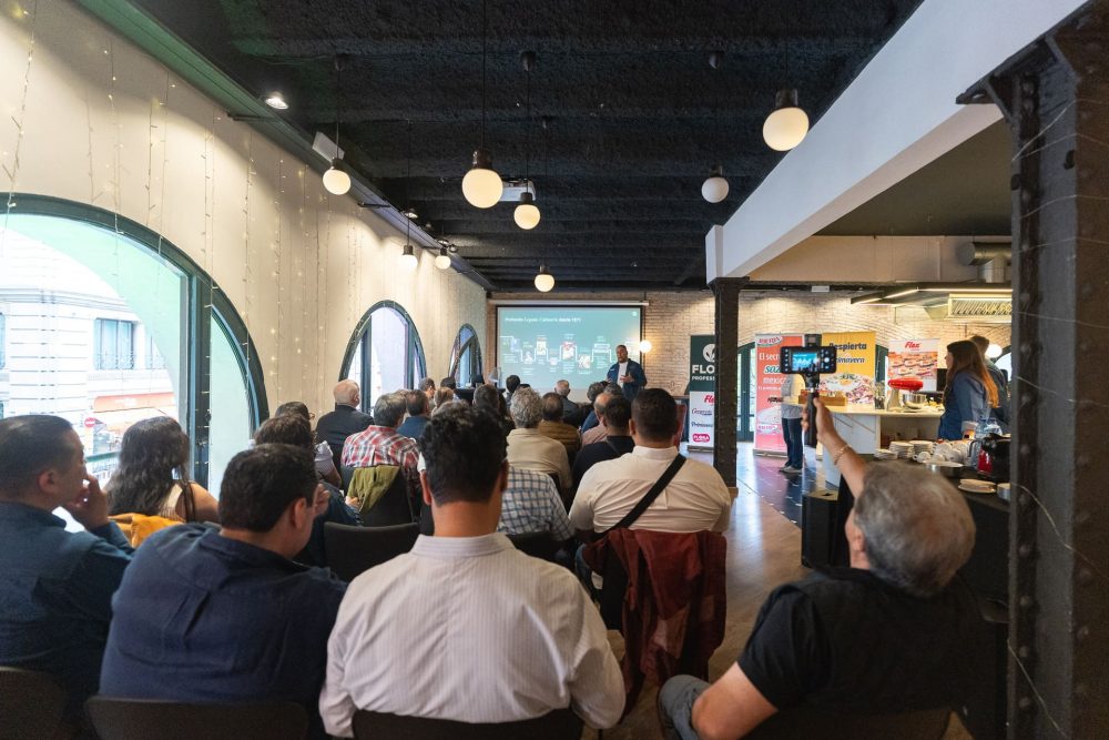Presentación de producto en espacio gastronómico para empresas en Barcelona